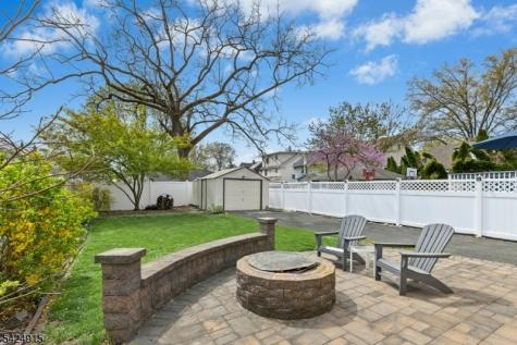 214 E Lincoln Avenue Roselle Park NJ 07204