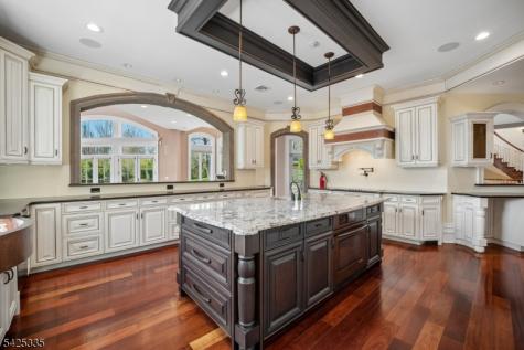 318 Franklin Road Denville NJ 07834
