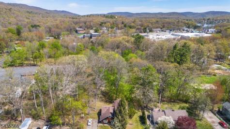 11 Greenbrook Drive West Milford NJ 07480