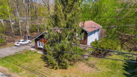 11 Greenbrook Drive West Milford NJ 07480