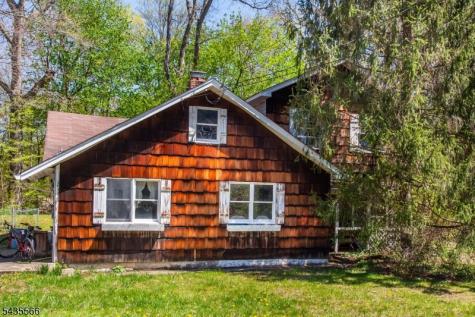 11 Greenbrook Drive West Milford NJ 07480