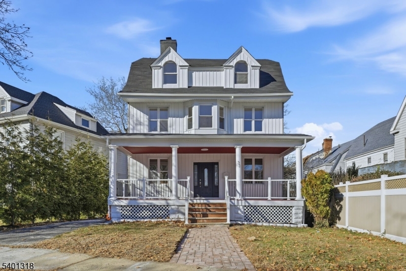 33 Midland Avenue East Orange NJ 07017