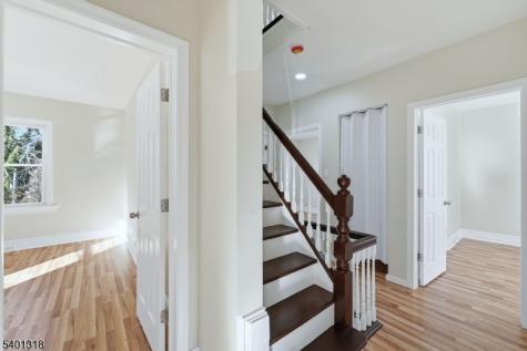 33 Midland Avenue East Orange NJ 07017