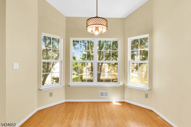 43 Wexford Way Bridgewater NJ 08807