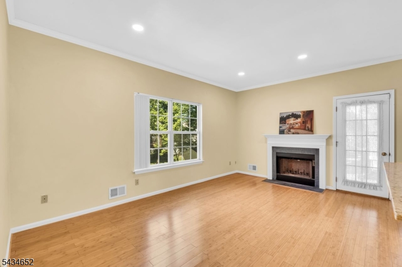 43 Wexford Way Bridgewater NJ 08807