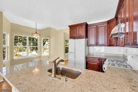 43 Wexford Way Bridgewater NJ 08807