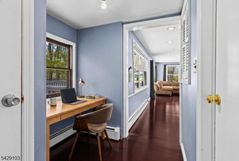 15 Mohican Avenue Roxbury NJ 07850