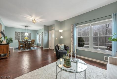 114 Black Oak Trail Jefferson NJ 07849