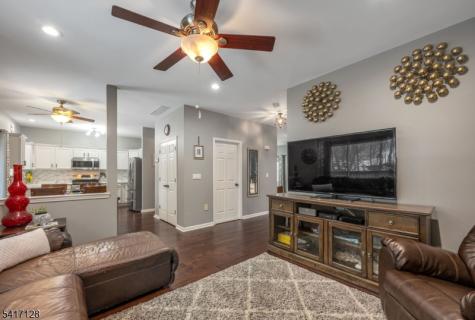 114 Black Oak Trail Jefferson NJ 07849
