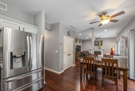 114 Black Oak Trail Jefferson NJ 07849