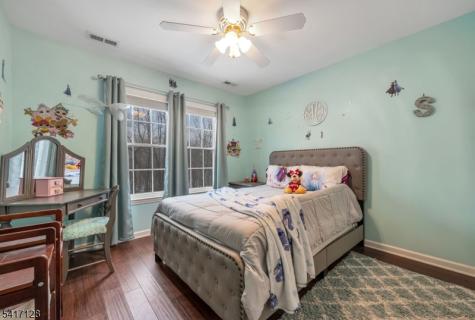114 Black Oak Trail Jefferson NJ 07849