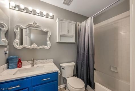 114 Black Oak Trail Jefferson NJ 07849
