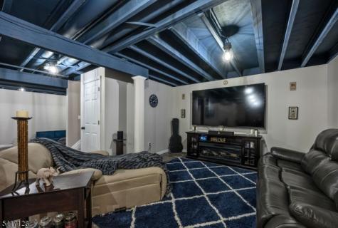 114 Black Oak Trail Jefferson NJ 07849