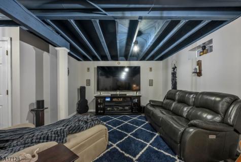 114 Black Oak Trail Jefferson NJ 07849