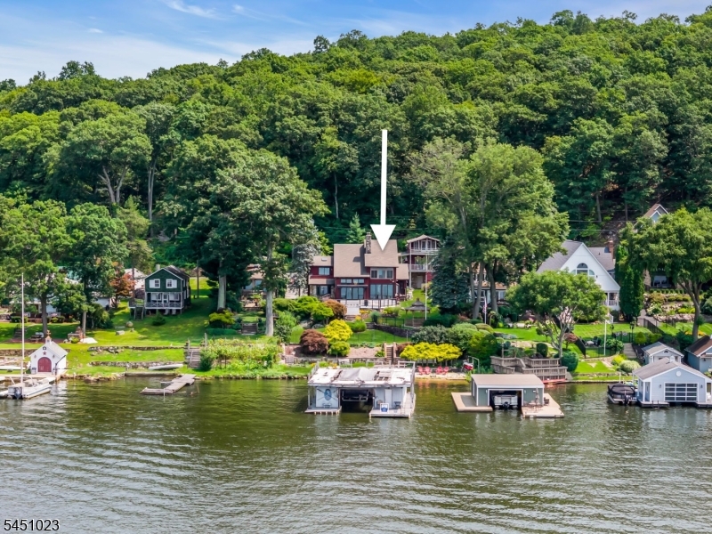 79 Castle Rock Road Jefferson NJ 07849