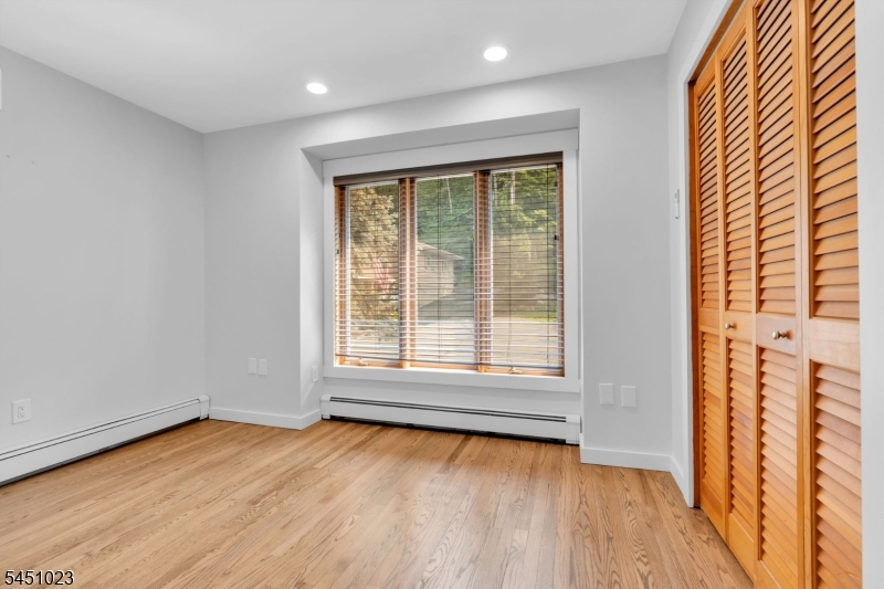 79 Castle Rock Road Jefferson NJ 07849
