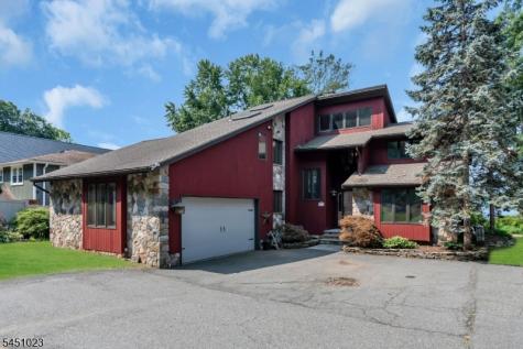 79 Castle Rock Road Jefferson NJ 07849