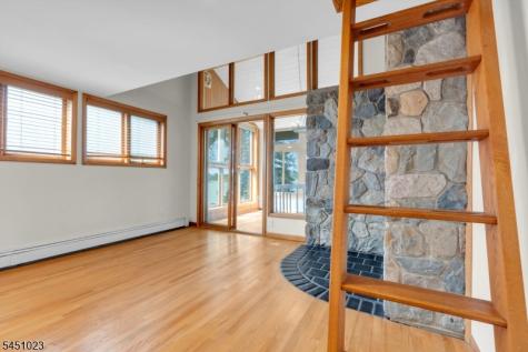 79 Castle Rock Road Jefferson NJ 07849
