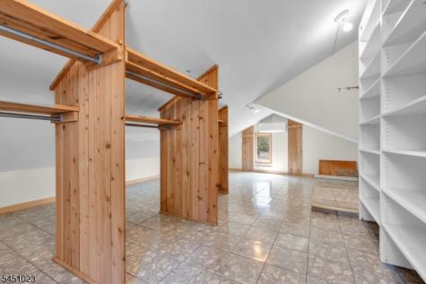 79 Castle Rock Road Jefferson NJ 07849