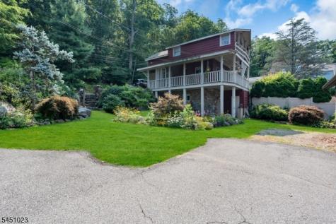 79 Castle Rock Road Jefferson NJ 07849