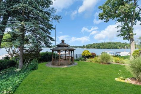 79 Castle Rock Road Jefferson NJ 07849
