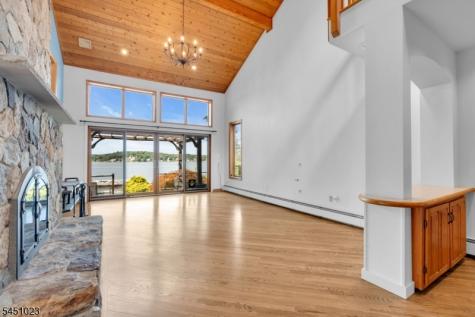 79 Castle Rock Road Jefferson NJ 07849