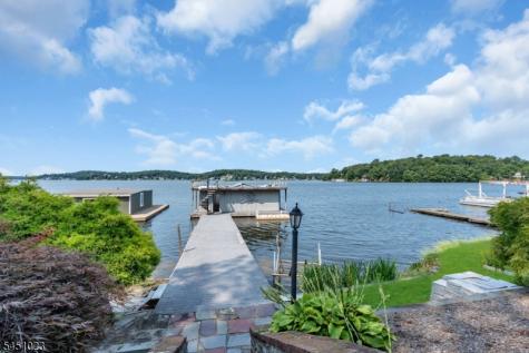 79 Castle Rock Road Jefferson NJ 07849