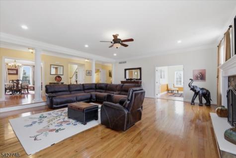 1 Beehive Lane Raritan NJ 08822