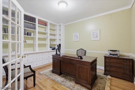 1 Beehive Lane Raritan NJ 08822