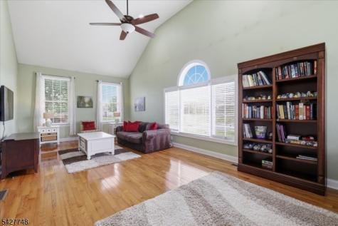 1 Beehive Lane Raritan NJ 08822