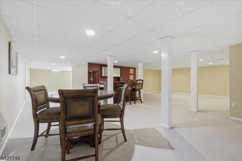 1 Beehive Lane Raritan NJ 08822