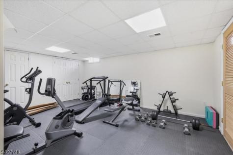 1 Beehive Lane Raritan NJ 08822