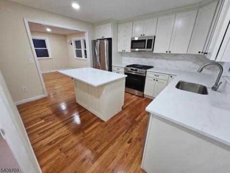 275 Malapardis Road Hanover NJ 07927