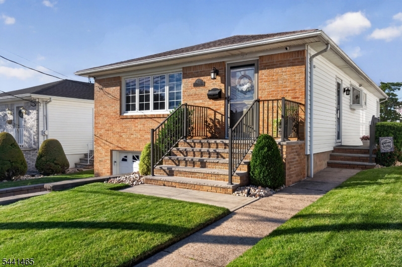 112 Lincoln Avenue North Arlington NJ 07031