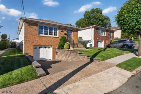 112 Lincoln Avenue North Arlington NJ 07031