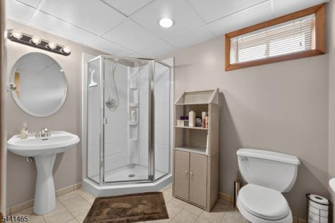 112 Lincoln Avenue North Arlington NJ 07031