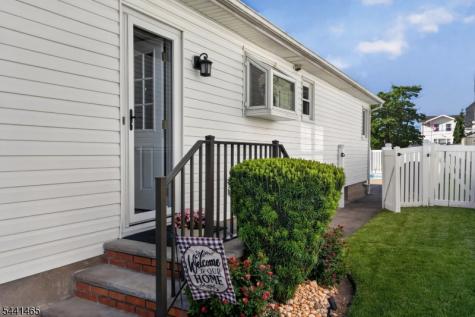 112 Lincoln Avenue North Arlington NJ 07031