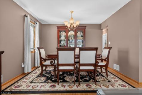 112 Lincoln Avenue North Arlington NJ 07031