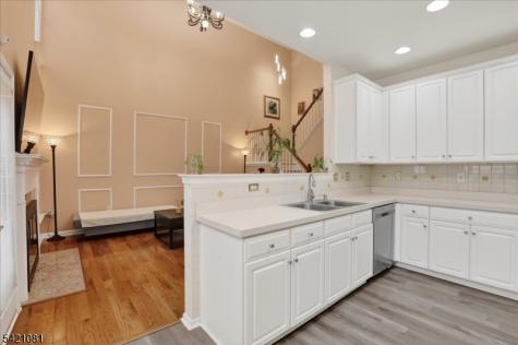 11 Quarry Court East Windsor NJ 08520