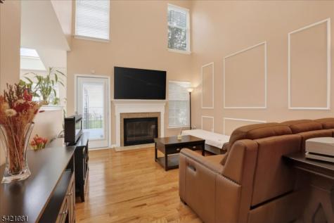 11 Quarry Court East Windsor NJ 08520