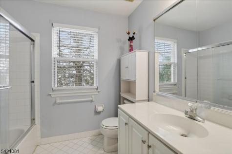 11 Quarry Court East Windsor NJ 08520