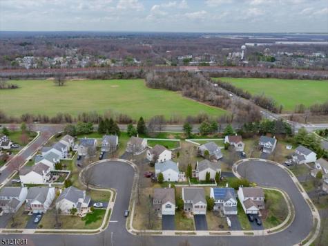 11 Quarry Court East Windsor NJ 08520