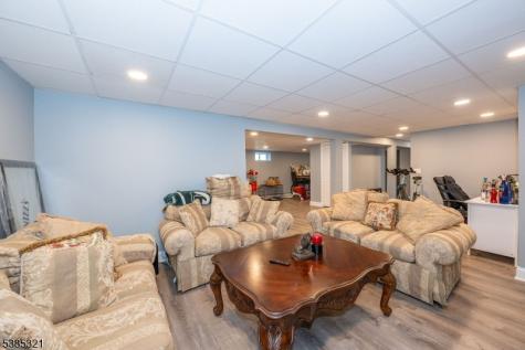 89 Chatham Avenue Paterson NJ 07502