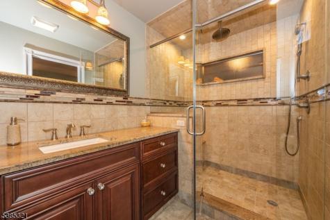 89 Chatham Avenue Paterson NJ 07502