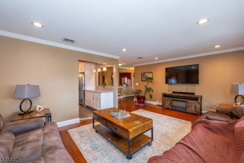 89 Chatham Avenue Paterson NJ 07502