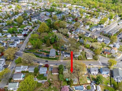 35 Edgewood Terrace South Bound Brook NJ 08880