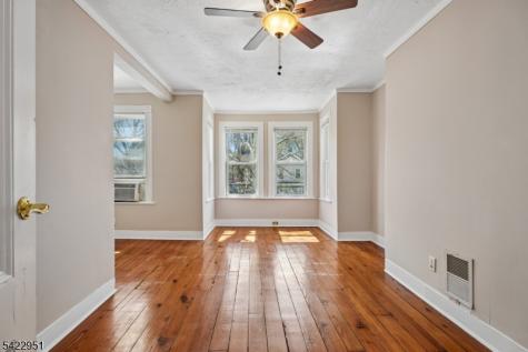 70 9TH Avenue East Orange NJ 07018