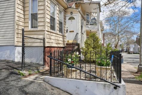 70 9TH Avenue East Orange NJ 07018