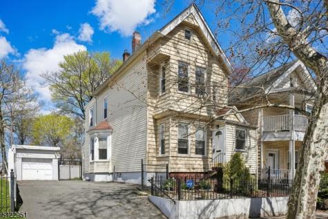 70 9TH Avenue East Orange NJ 07018