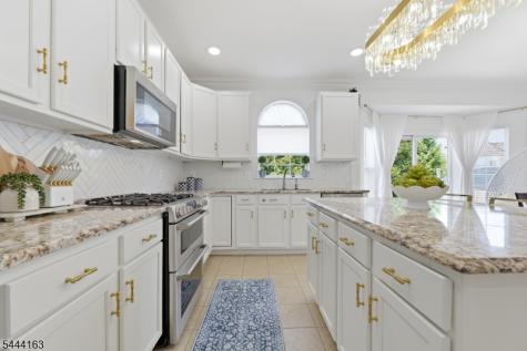 918 Timberline Drive Jefferson NJ 07849